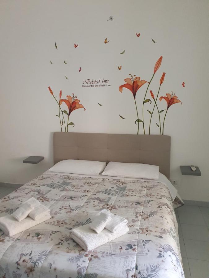 Le Tre Orchidee Bed & Breakfast Salerno Exterior photo