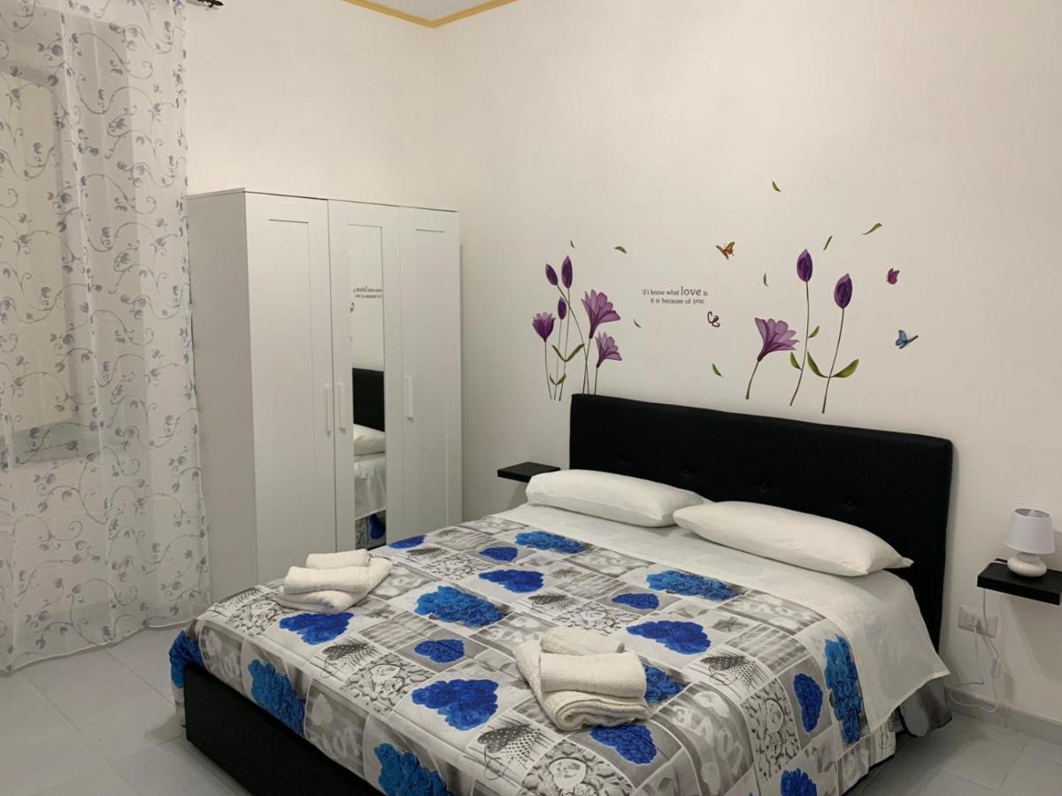 Le Tre Orchidee Bed & Breakfast Salerno Exterior photo