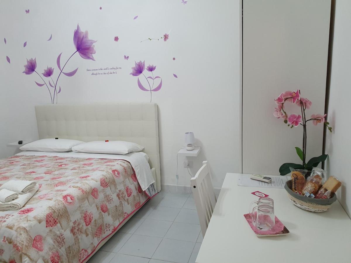 Le Tre Orchidee Bed & Breakfast Salerno Exterior photo